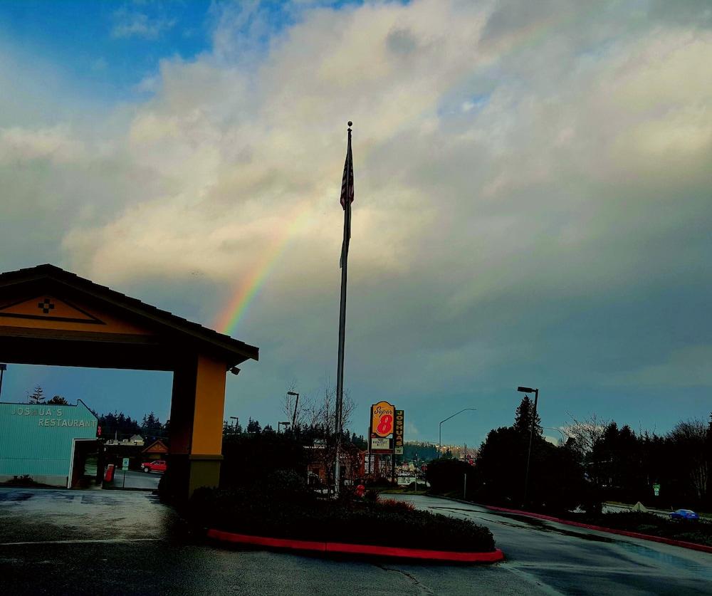 Motel Super 8 By Wyndham Port Angeles At Olympic National Park Exterior foto